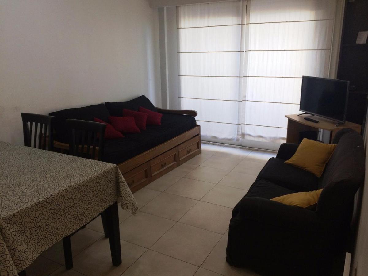 Departamento de dos dormitorios para 6 personas en el centro Ciudad Autónoma de Ciudad Autónoma de Buenos Aires Exterior foto